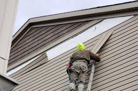 How To Choose The Right Materials for Your Siding Installation in 'Blue Jay, OH